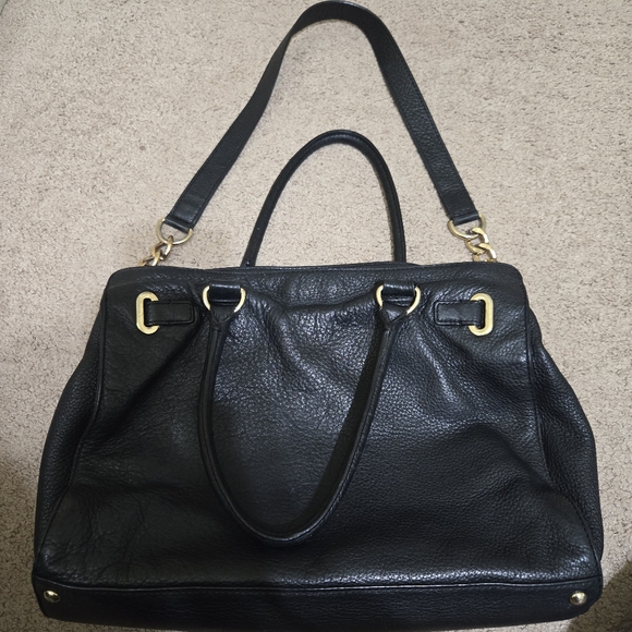 Michael Kors Soft leather bag. EUC - Picture 2 of 12